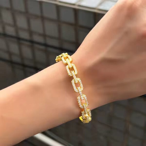 Cuban Chain link Bangle - Gold