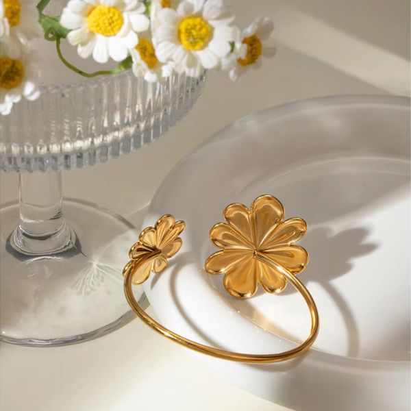 Dual Flower Bangle