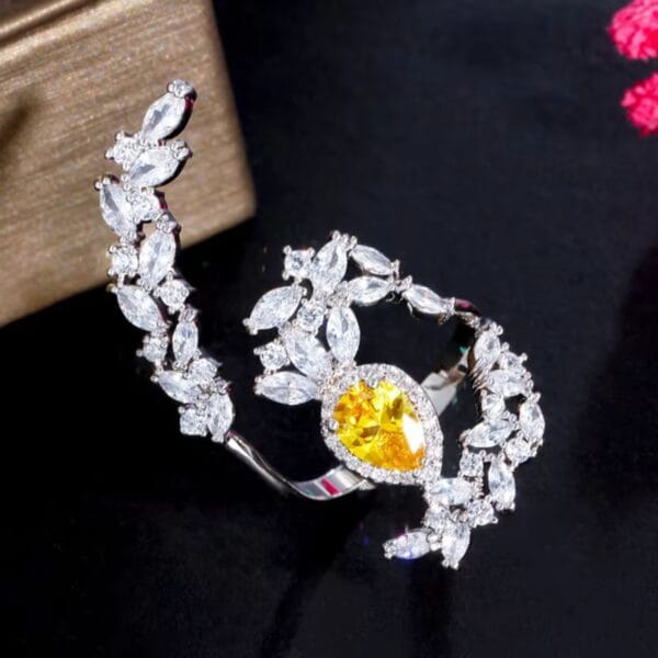 Lemon Leaf Ring