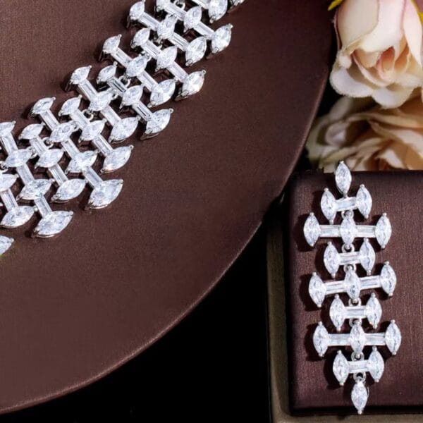 Sparkling Silver Choker