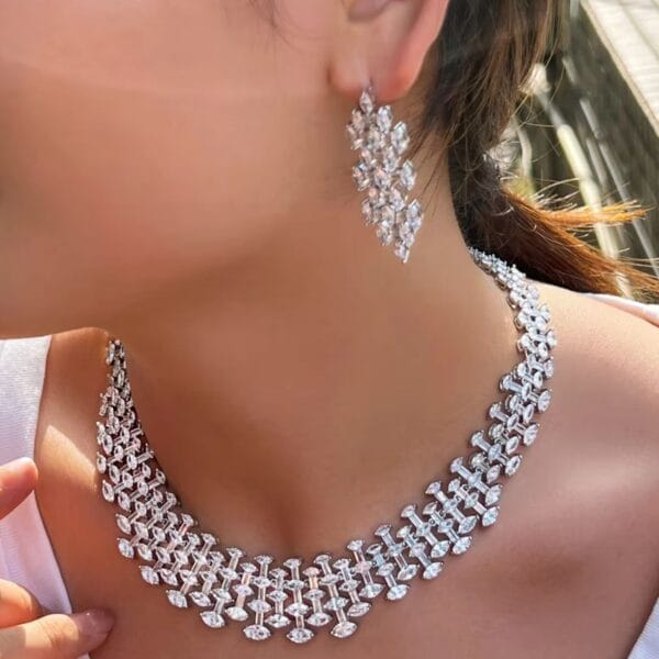 Sparkling Silver Choker